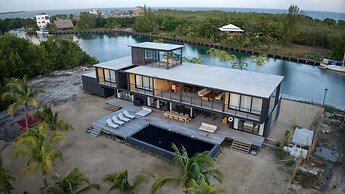NEW Modern Ocean Front Villa on Private Island