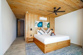 NEW Modern Ocean Front Villa on Private Island