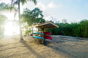 NEW Modern Ocean Front Villa on Private Island