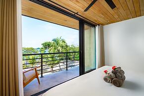 NEW Modern Ocean Front Villa on Private Island