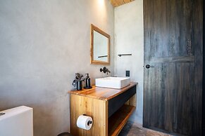 NEW Modern Ocean Front Villa on Private Island