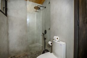 NEW Modern Ocean Front Villa on Private Island