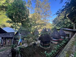 Kampung Karuhun Eco Green Park Sumedang