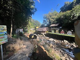 Kampung Karuhun Eco Green Park Sumedang