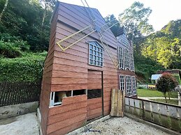 Kampung Karuhun Eco Green Park Sumedang