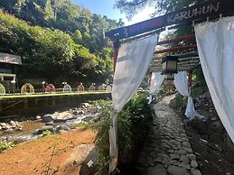 Kampung Karuhun Eco Green Park Sumedang