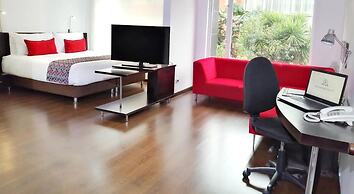 Richmond Suites Hotel