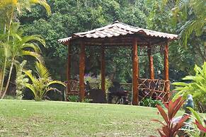 Cabañas Lunas del Poas