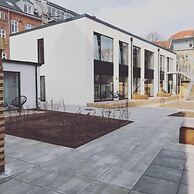 Fantastic Apartment w French Balcony