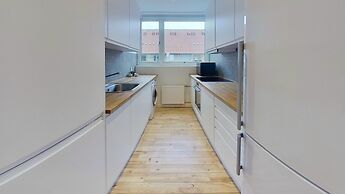 Nice 2-bed in Frederiksberg