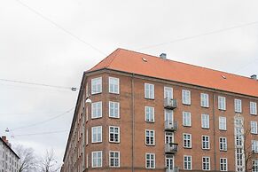 Nice 2-bed in Frederiksberg