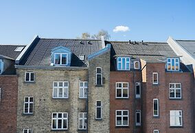 Beautiful 1-bed in Peaceful Surroundings