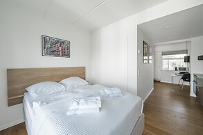 Beautiful Studio w Balcony
