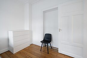 2-bed in a Cosy Area in Norrebro