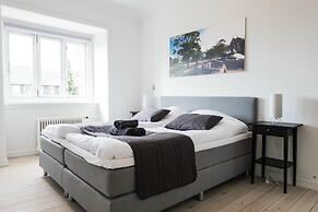 Beautiful 2-bed Apartment