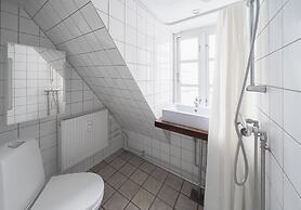 Charming 2-bed Duplex in Great Location