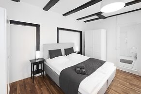 Charming 2-bed in City Center