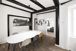 Charming 2-bed in City Center