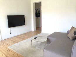 Great Refurbished 2-bed in Amager Island