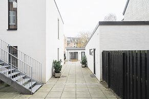 Fantastic 1-bed Apartment w Private Terrace