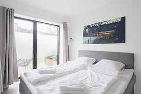 Fantastic 1-bed Apartment w Private Terrace