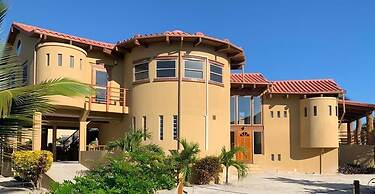 VIlla serenity- Seascape villas
