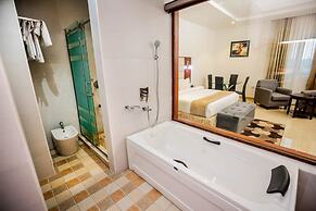 VINMILAN Hotel & Resort