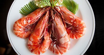 VINMILAN Hotel & Resort