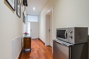 Comfort Art by Grand Apartments