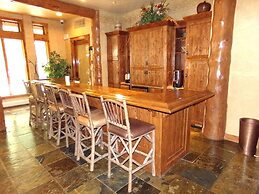 TLGM The Timbers 1 Bed 2 Bath