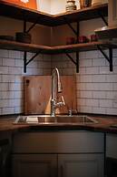 Kingston Carriage House