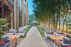 Hilton Gurugram Baani City Centre