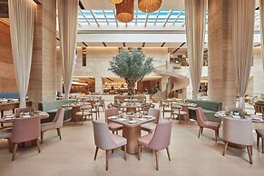 Hilton Gurugram Baani City Centre