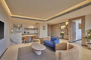 Hilton Gurugram Baani City Centre