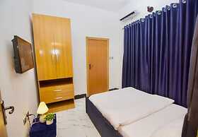 Adachukwu Hotel and Suites