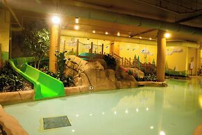 OKANA Resort & Indoor Waterpark