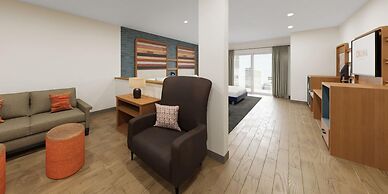 OKANA Resort & Indoor Waterpark