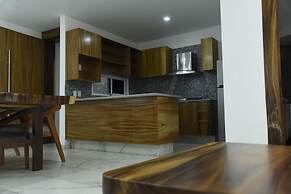 Hotel & Suites Punto Oriente