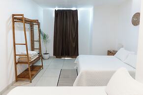Hotel & Suites Punto Oriente