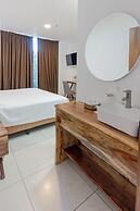 Hotel & Suites Punto Oriente
