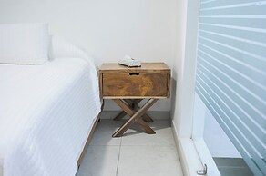 Hotel & Suites Punto Oriente