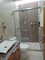 Hotel & Suites Punto Oriente