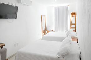 Hotel & Suites Punto Oriente