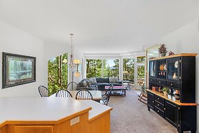 Frosty Summit Condo at Mount Bachelor (107165810)