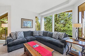 Frosty Summit Condo at Mount Bachelor (107165810)