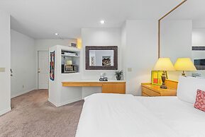 Alpine Studio at Mount Bachelor (107166017)