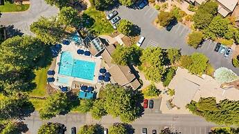 Alpine Studio at Mount Bachelor (107166017)