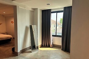 Bw Studios Thai Art Style