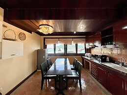 Moonlight Panorama Ocean Villas by RESAVA