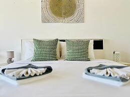 Moonlight Panorama Ocean Villas by RESAVA